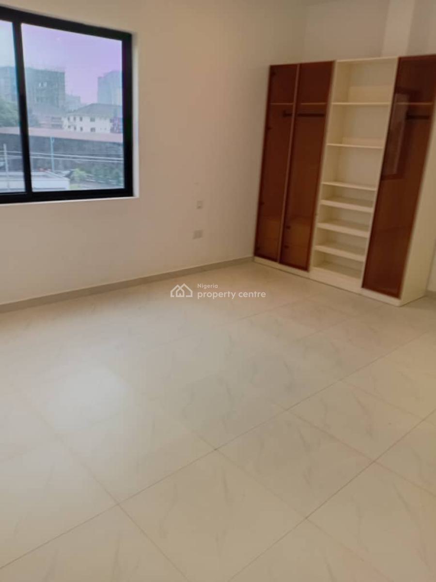 Serviced Spacious 2 Bedroom Flat, Old Ikoyi, Ikoyi, Lagos, Flat / Apartment for Rent