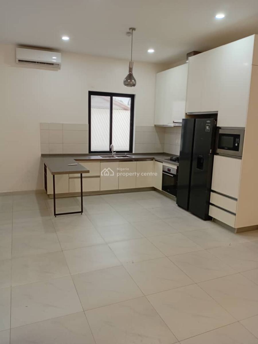 Serviced Spacious 2 Bedroom Flat, Old Ikoyi, Ikoyi, Lagos, Flat / Apartment for Rent