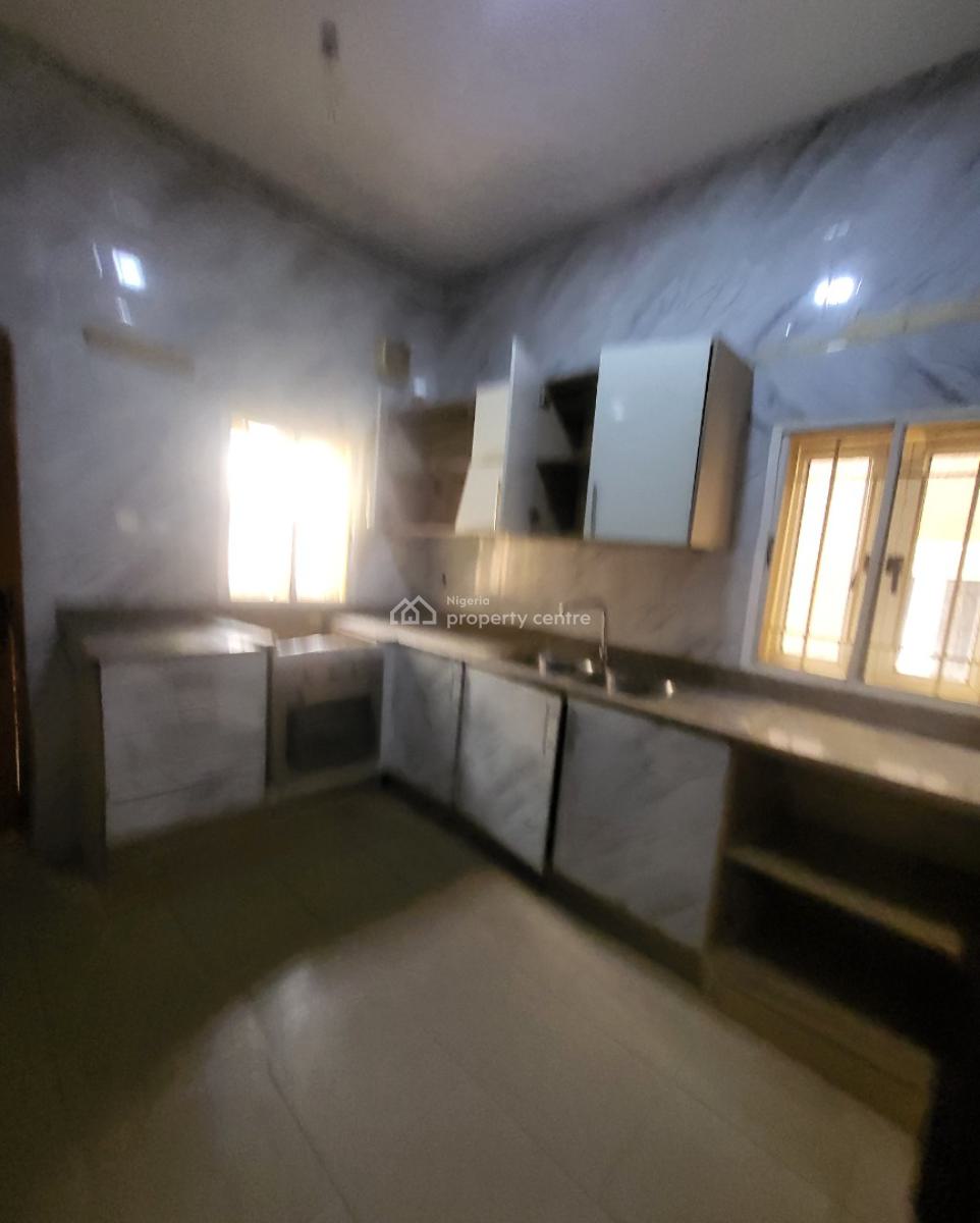 Luxurious Massive 3bedroom Flat with Bq, National Assembly Quarters, Gudu, Abuja, Flat / Apartment for Rent