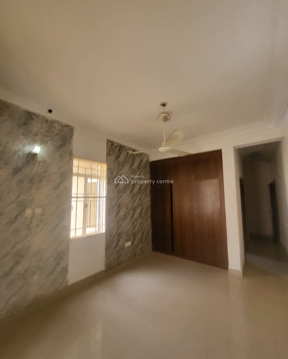 Luxurious Massive 3bedroom Flat with Bq, National Assembly Quarters, Gudu, Abuja, Flat / Apartment for Rent