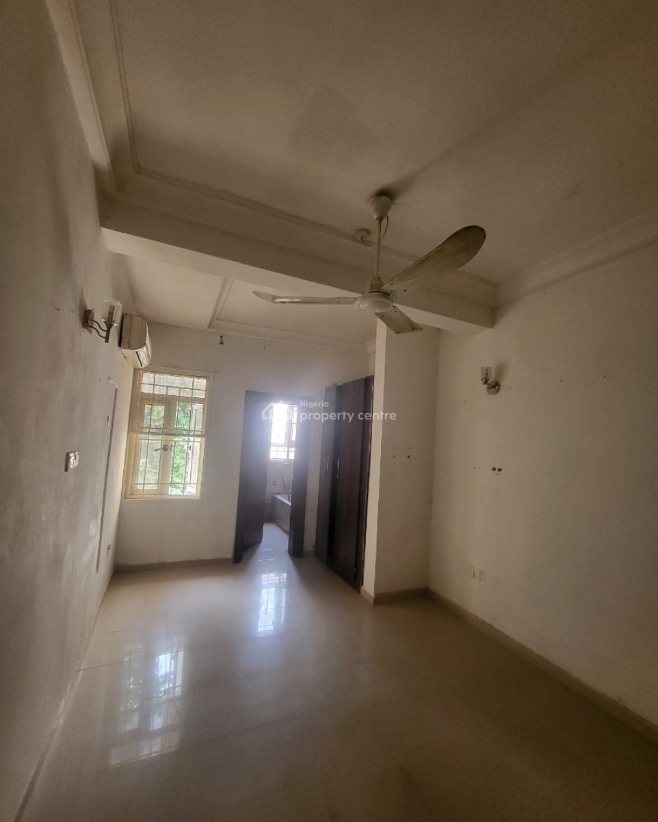 Luxurious Massive 3bedroom Flat with Bq, National Assembly Quarters, Gudu, Abuja, Flat / Apartment for Rent