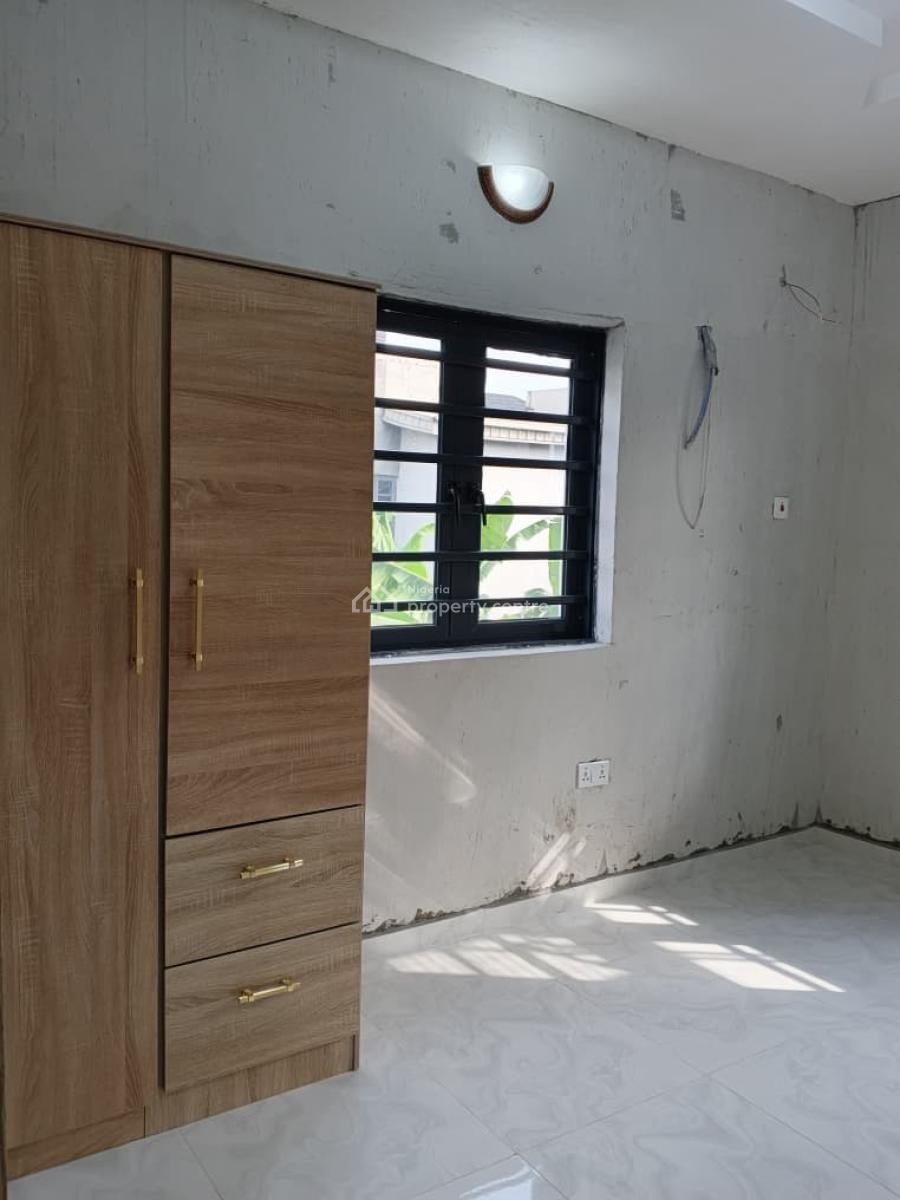 Newly Built 2 Bedroom Apartment, Off Mobil Road, Ilaje, Ajah, Lagos, Flat / Apartment for Rent
