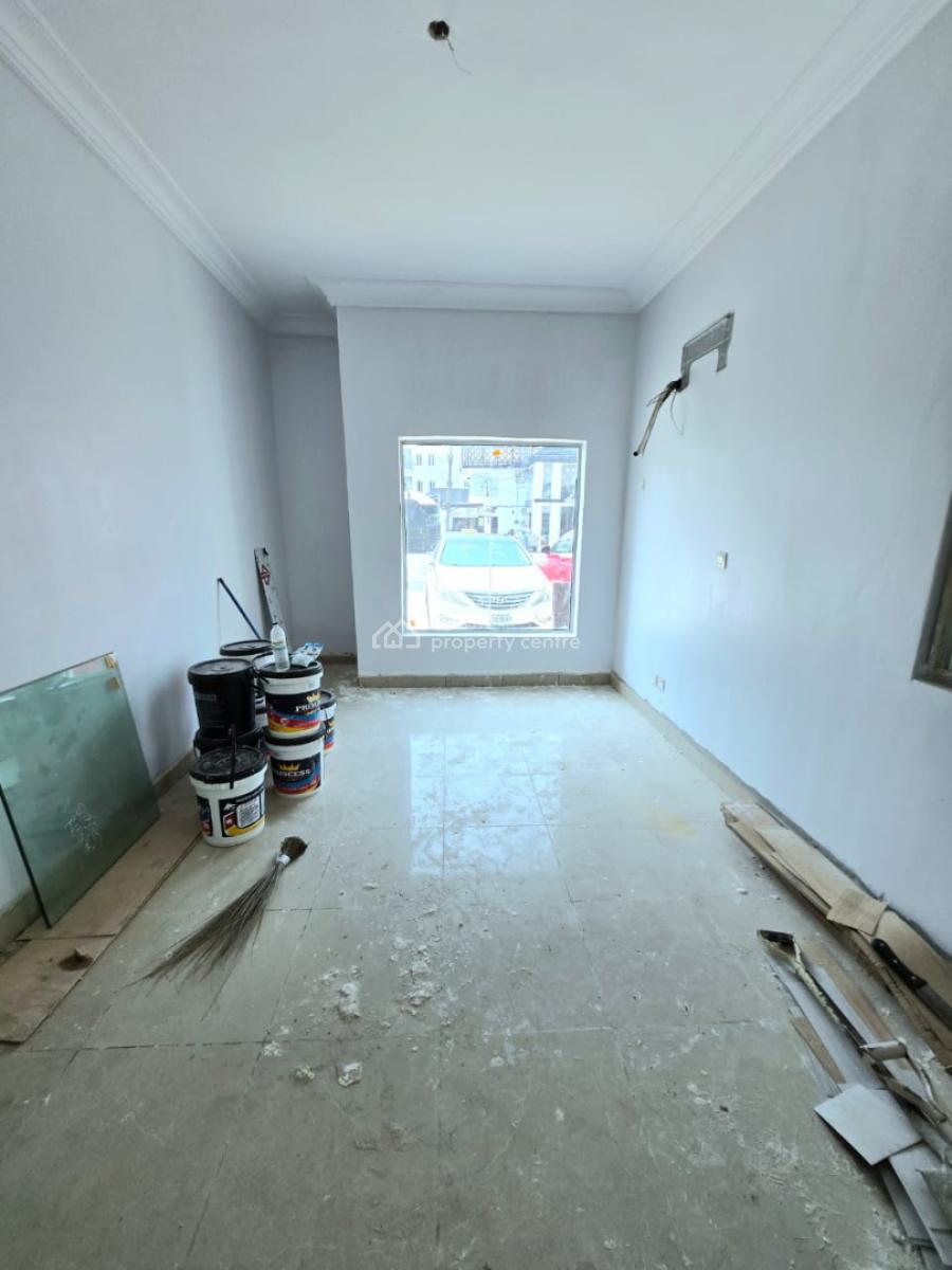 Commercial Shop Space, Lekki Phase 1, Lekki, Lagos, Shop for Rent