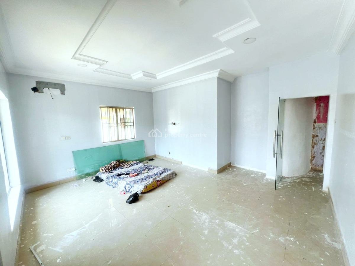 Commercial Shop Space, Lekki Phase 1, Lekki, Lagos, Shop for Rent