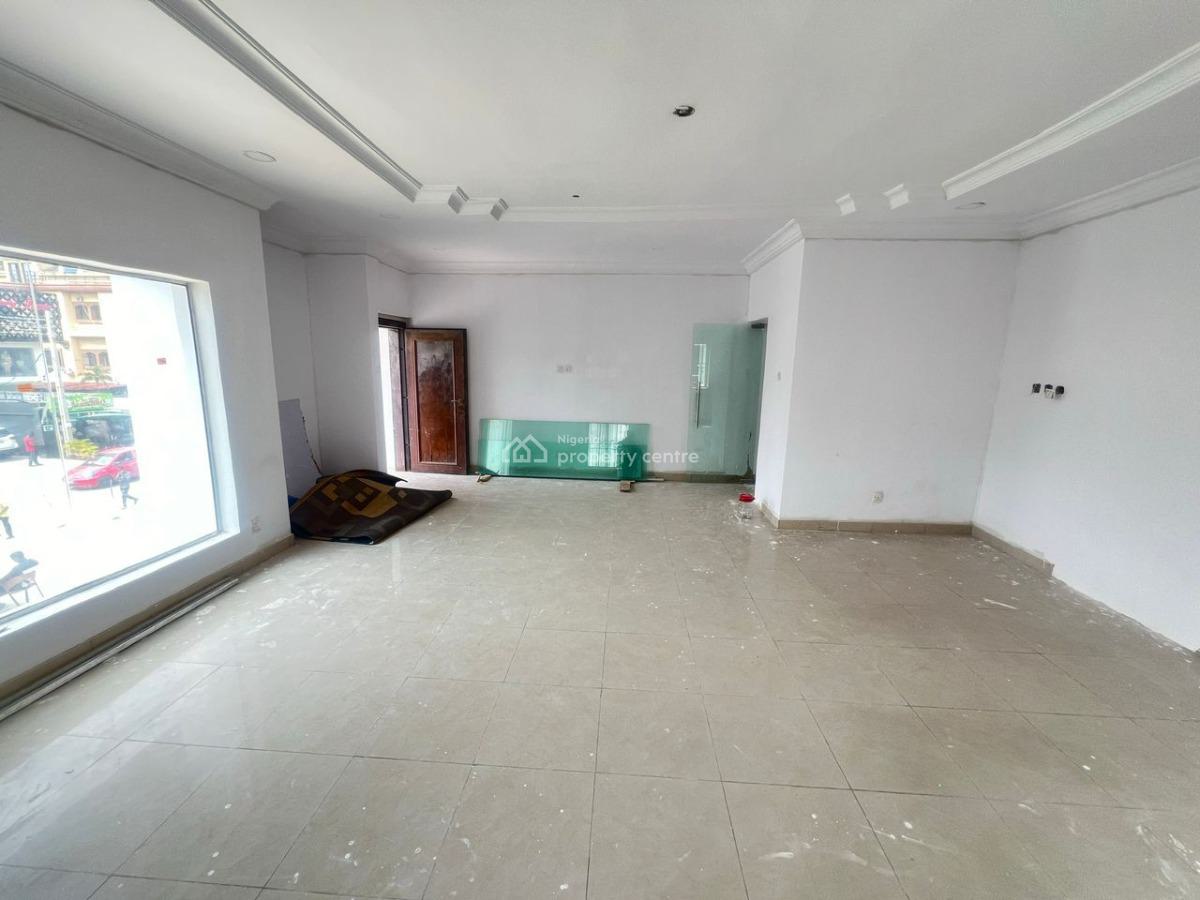 Commercial Shop Space, Lekki Phase 1, Lekki, Lagos, Shop for Rent