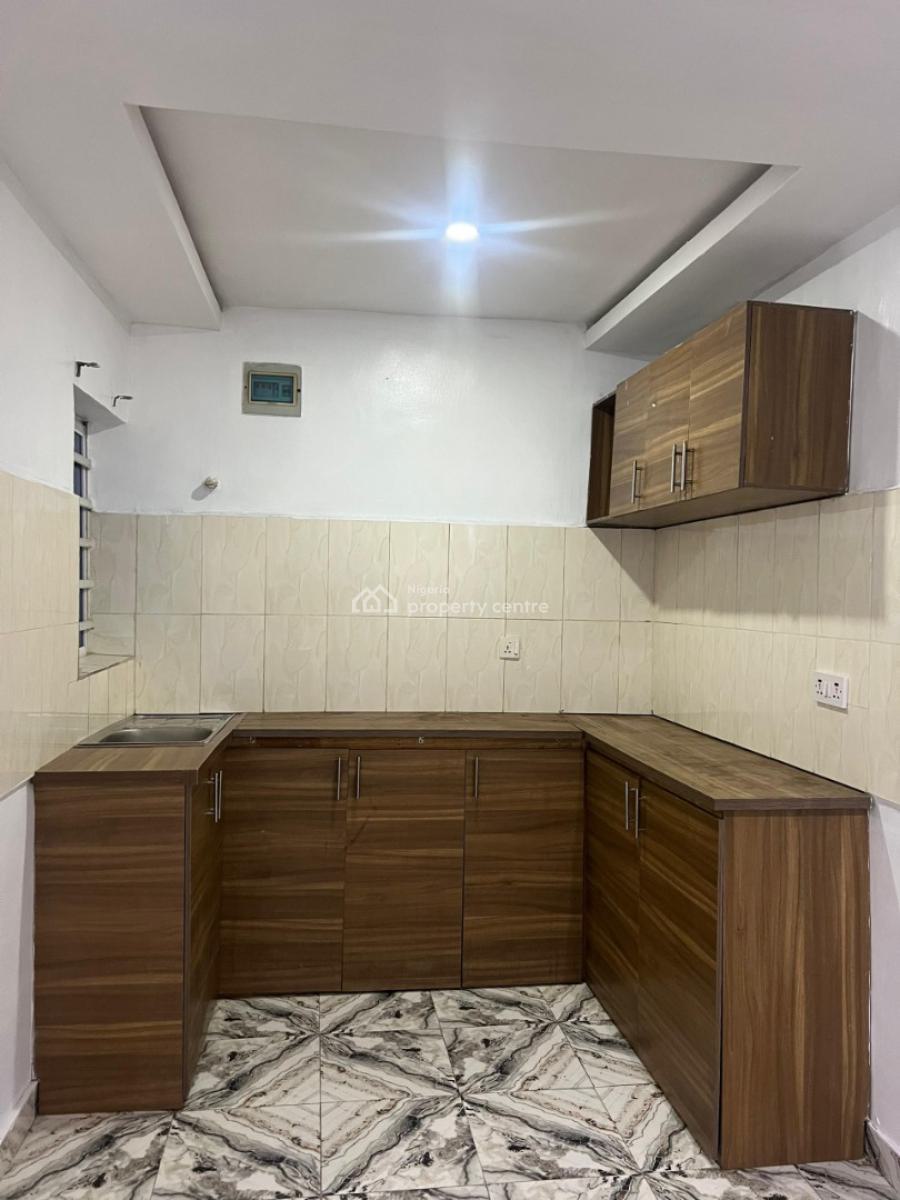 Mini Flat, Estate Like Jibowu, Yaba, Lagos, Mini Flat (room and Parlour) for Rent