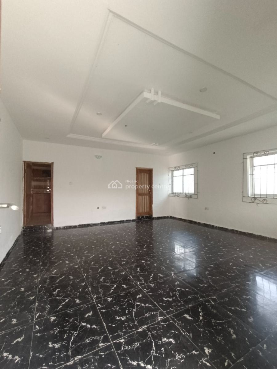 2 Bedroom Flat with Sweet Modern Facilities, Asanpa Owo Estate, Elebu,off Akala Express Ibadan, Ibadan, Oyo, Flat / Apartment for Rent