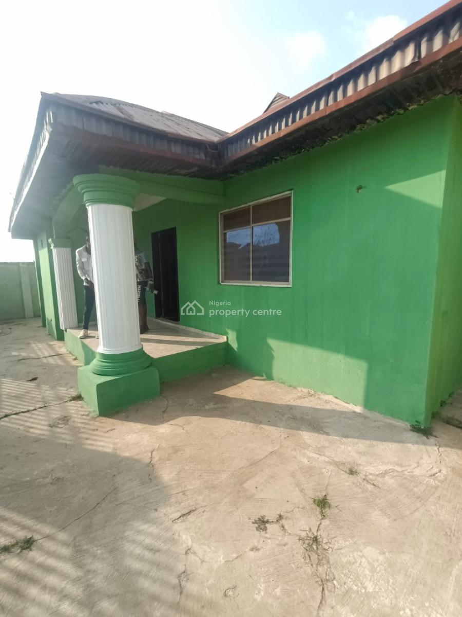 2 Bedroom Flat with Sweet Modern Facilities, Asanpa Owo Estate, Elebu,off Akala Express Ibadan, Ibadan, Oyo, Flat / Apartment for Rent