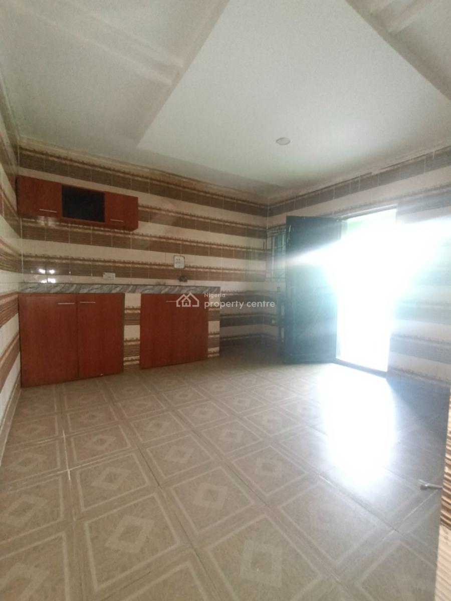 2 Bedroom Flat with Sweet Modern Facilities, Asanpa Owo Estate, Elebu,off Akala Express Ibadan, Ibadan, Oyo, Flat / Apartment for Rent