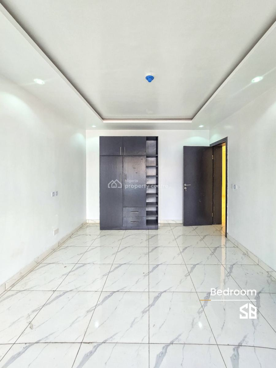 Spacious 2 Bedroom Apartments, Lekki Right Side, Lekki Phase 1, Lekki, Lagos, Flat / Apartment for Sale