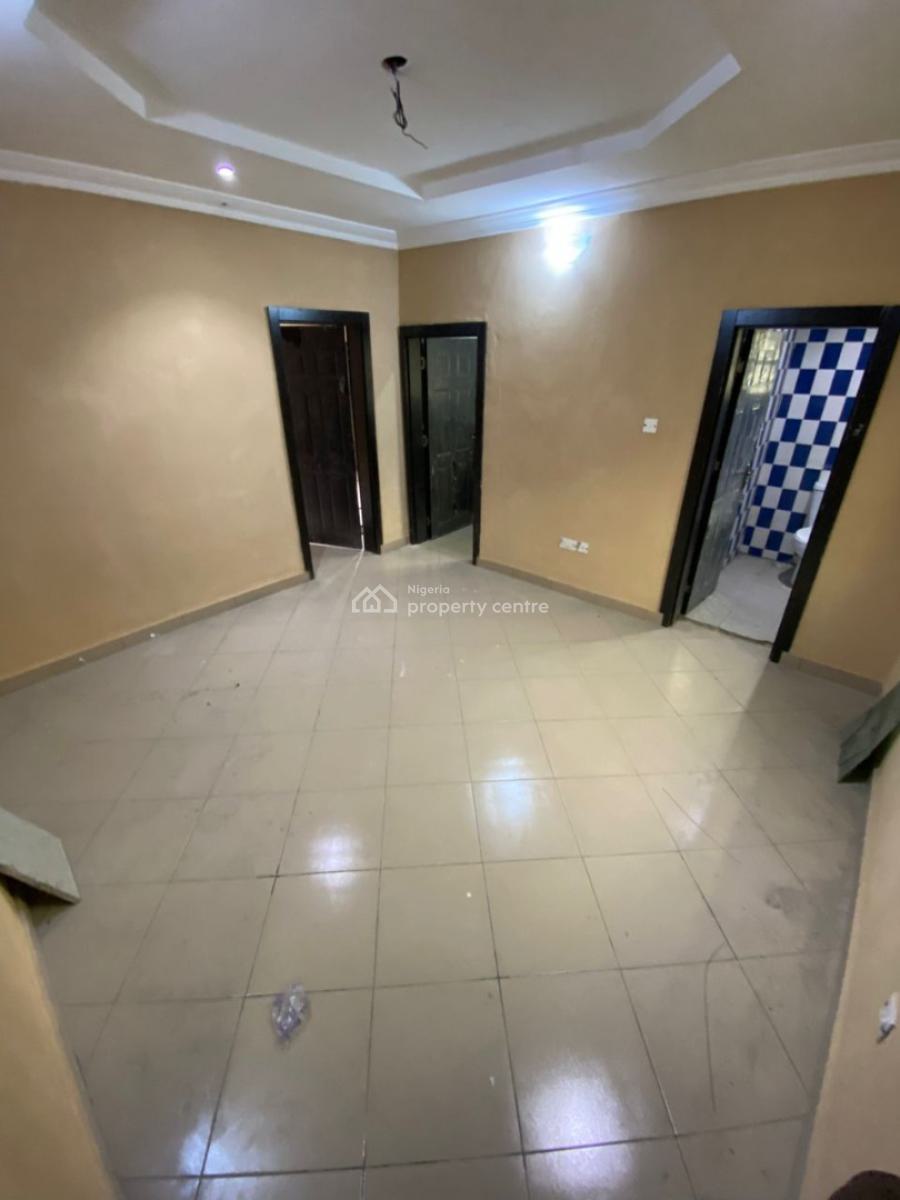 Upstairs Mini Flat, Off Addo Road, Ado, Ajah, Lagos, Mini Flat (room and Parlour) for Rent