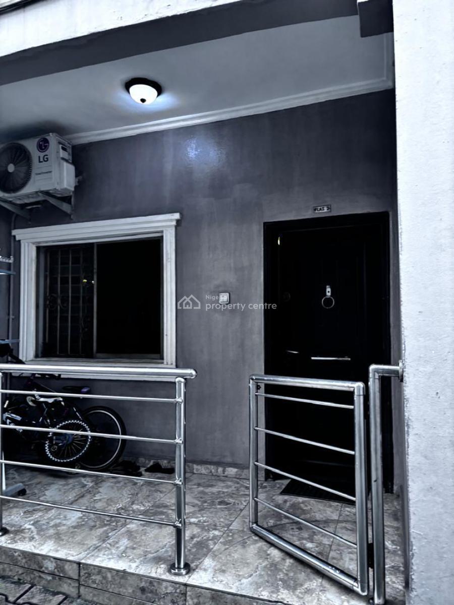 Decent 3 Bedroom Apartment Ground Floor, Shangisha, Gra Phase 2, Magodo, Lagos, House for Sale