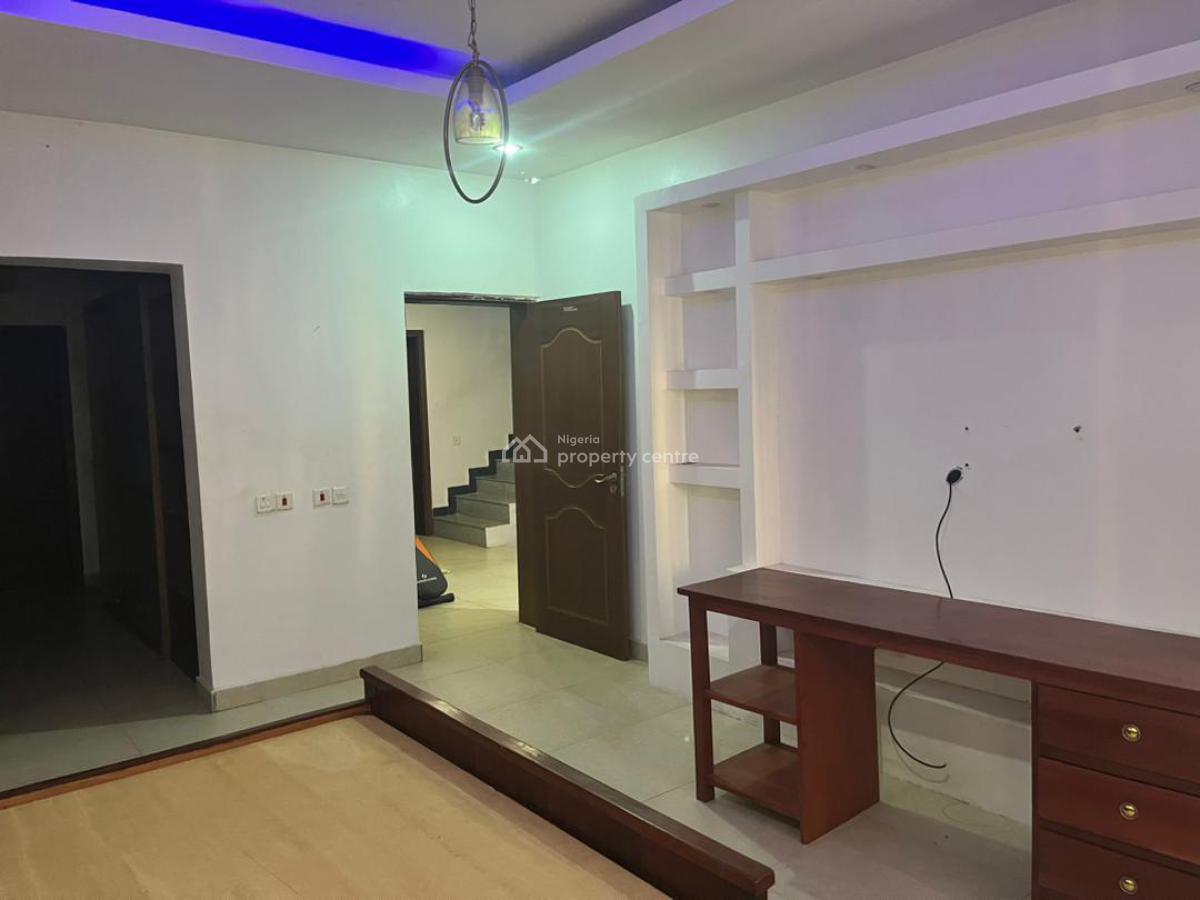 a 4 Bedroom Duplex, By Richmond, Ikate, Lekki, Lagos, Semi-detached Duplex for Rent