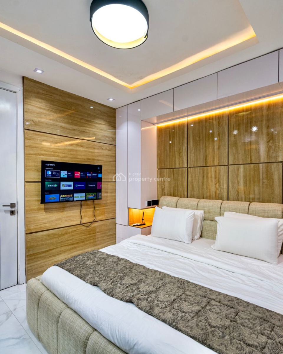 Fully Furnished 1 Bedroom with Modern Facilities Available, Lekki Phase 1, Lekki, Lagos, Flat / Apartment Short Let