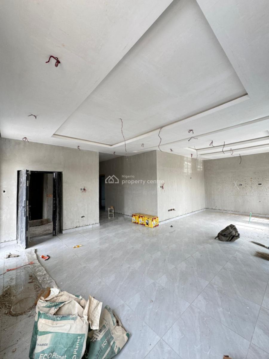 3 Bedroom Apartment with Bq, Maryland, Lagos, Flat / Apartment for Sale