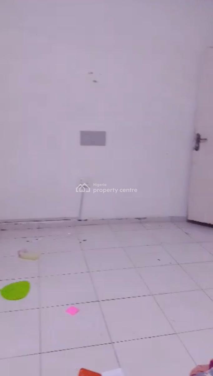 Mini Flat Upstairs, Ilaje, Ajah, Lagos, Mini Flat (room and Parlour) for Rent