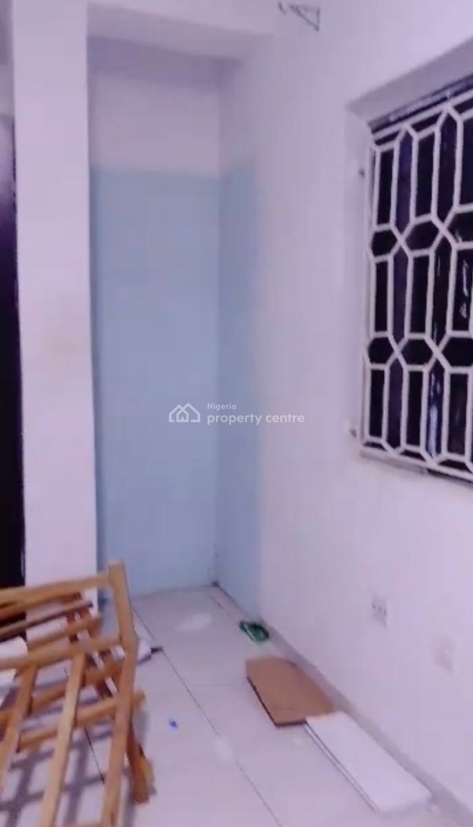 Mini Flat Upstairs, Ilaje, Ajah, Lagos, Mini Flat (room and Parlour) for Rent