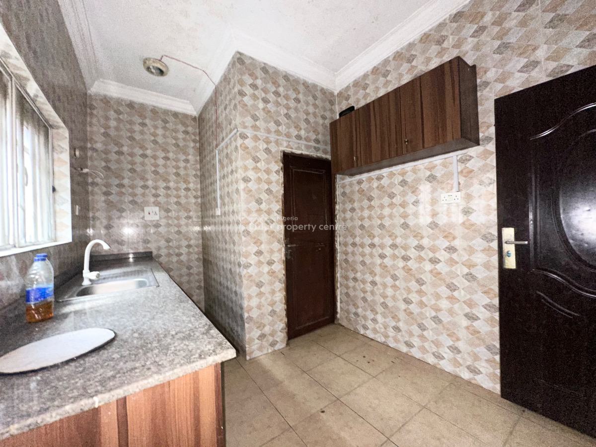 Luxury 3 Bedrooms Flat, Isheri, Magodo, Lagos, Flat / Apartment for Rent
