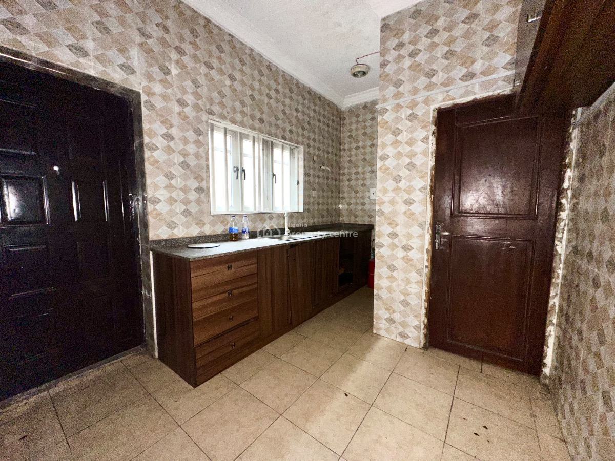 Luxury 3 Bedrooms Flat, Isheri, Magodo, Lagos, Flat / Apartment for Rent