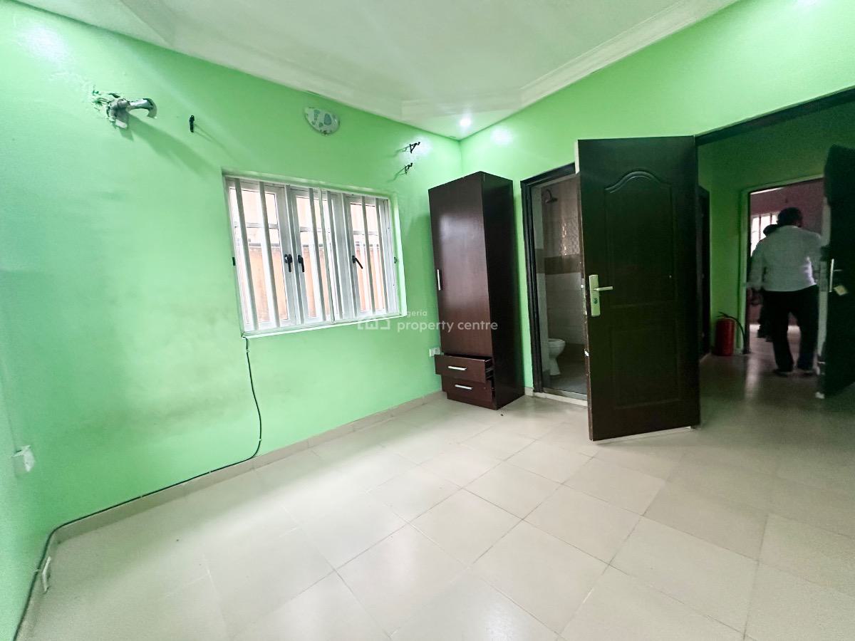 Luxury 3 Bedrooms Flat, Isheri, Magodo, Lagos, Flat / Apartment for Rent