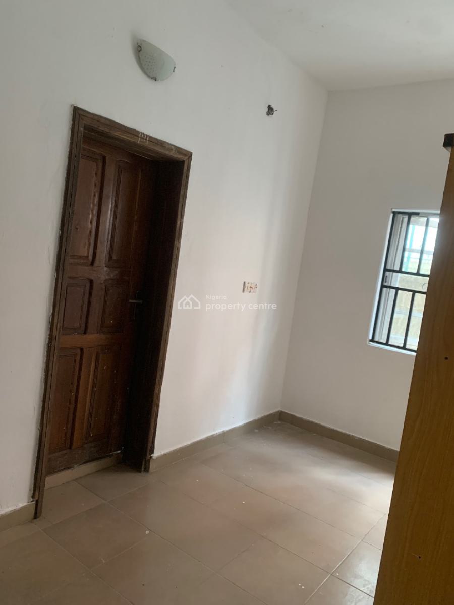 Clean and Spacious 2 Bedroom Flat, Peace Ville Estate, Badore, Ajah, Lagos, Flat / Apartment for Rent