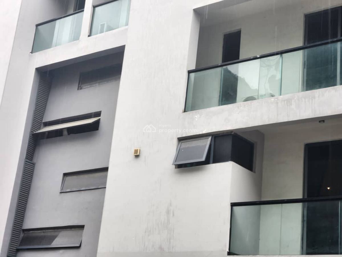 4 Bedroom Maisonette with 2 Sitting Rooms and a Room Bq, Spg Road, Ologolo, Lekki, Lagos, Terraced Duplex for Sale