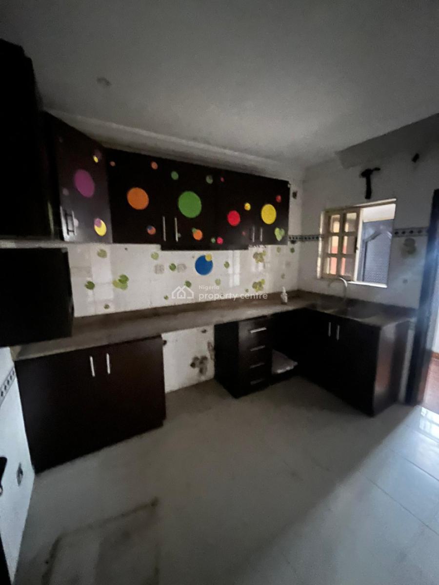 3 Bedroom Apartment, Lekki Phase 1, Lekki, Lagos, Flat / Apartment for Rent