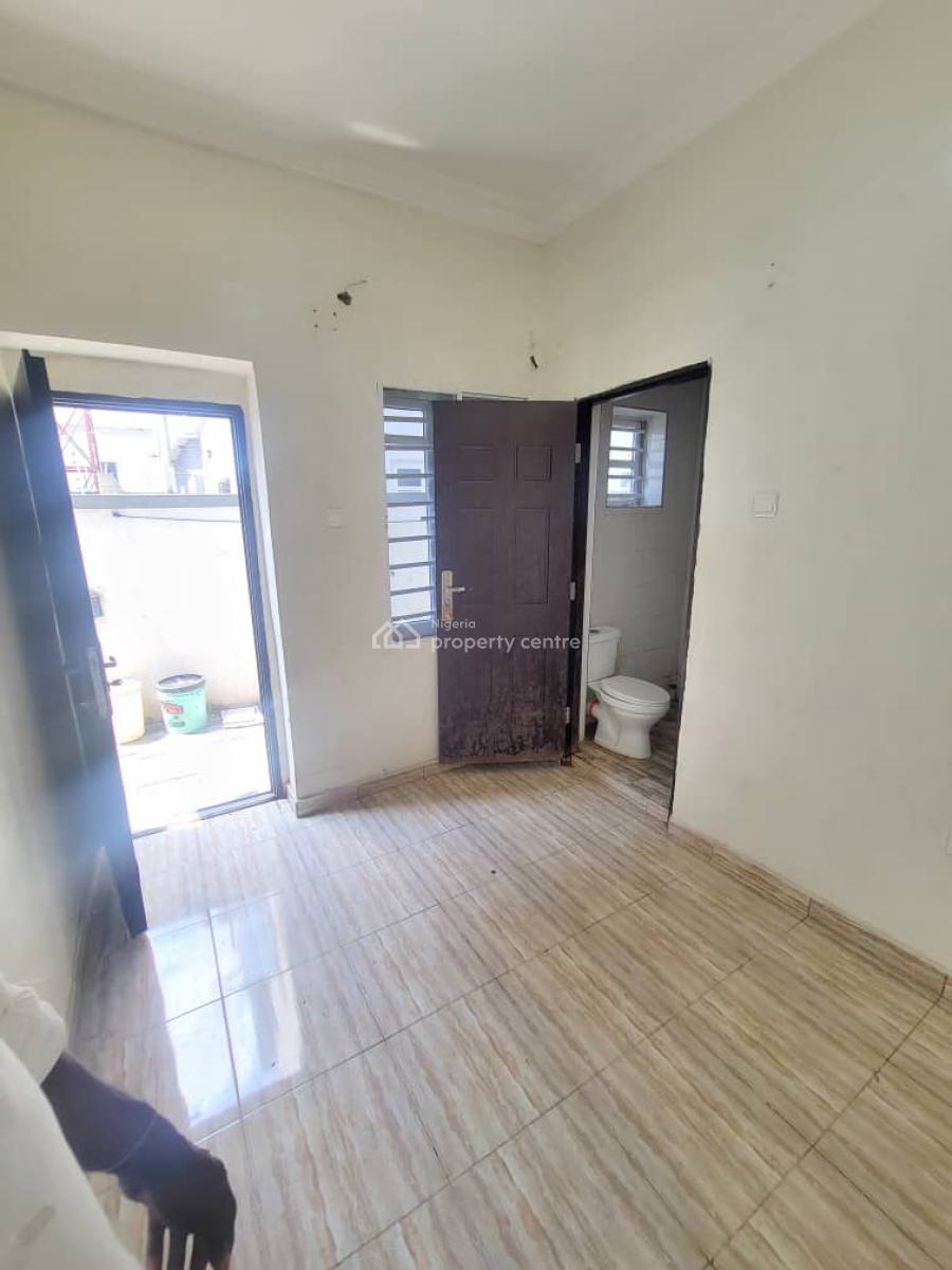 Clean and Beautiful Self Contain(bq), Lekki Palmcity, Ajah, Lagos, Self Contain (single Rooms) for Rent