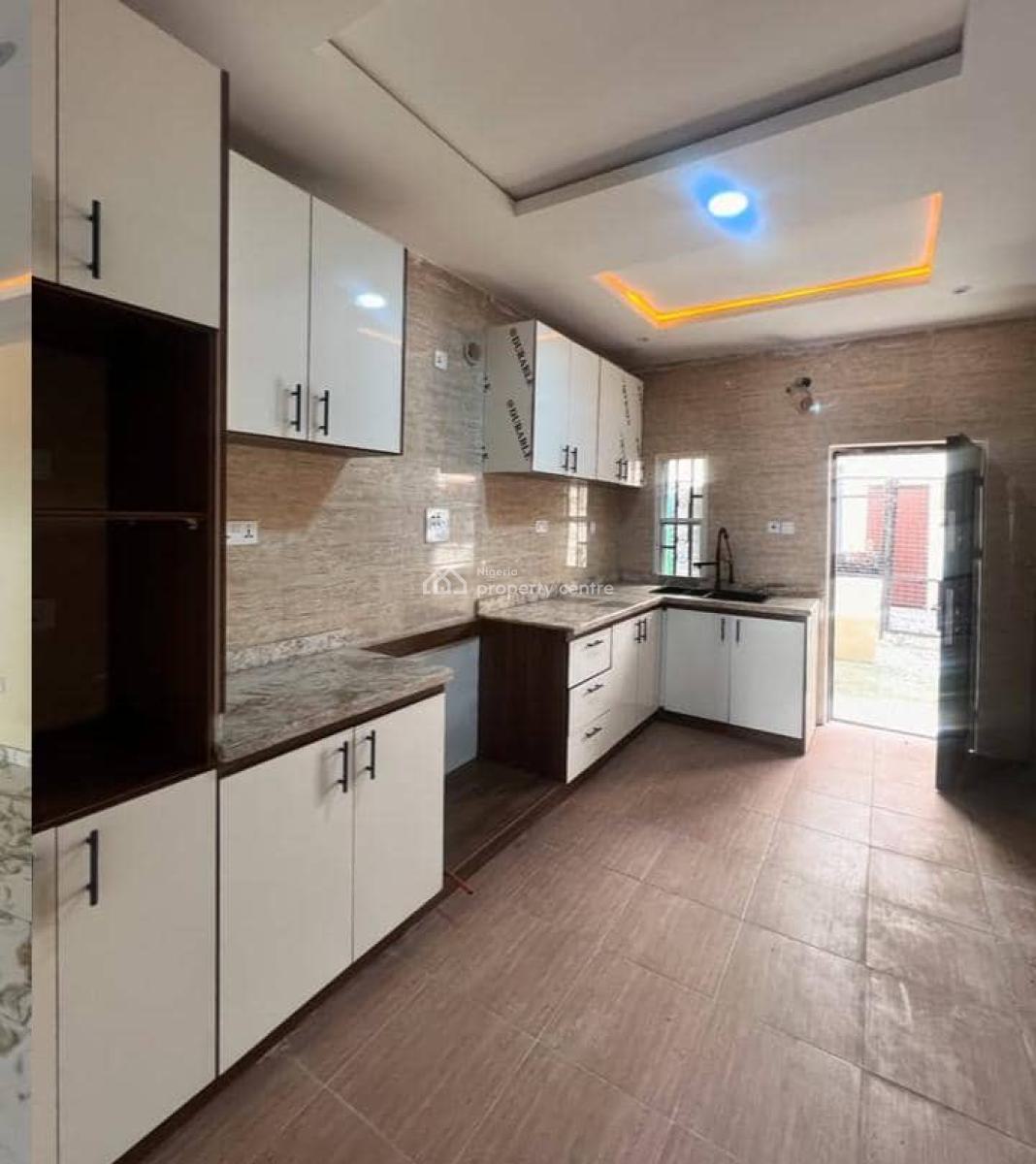 Luxury 3 Bedroom Apartment, Ajah, Lagos, Terraced Duplex for Rent