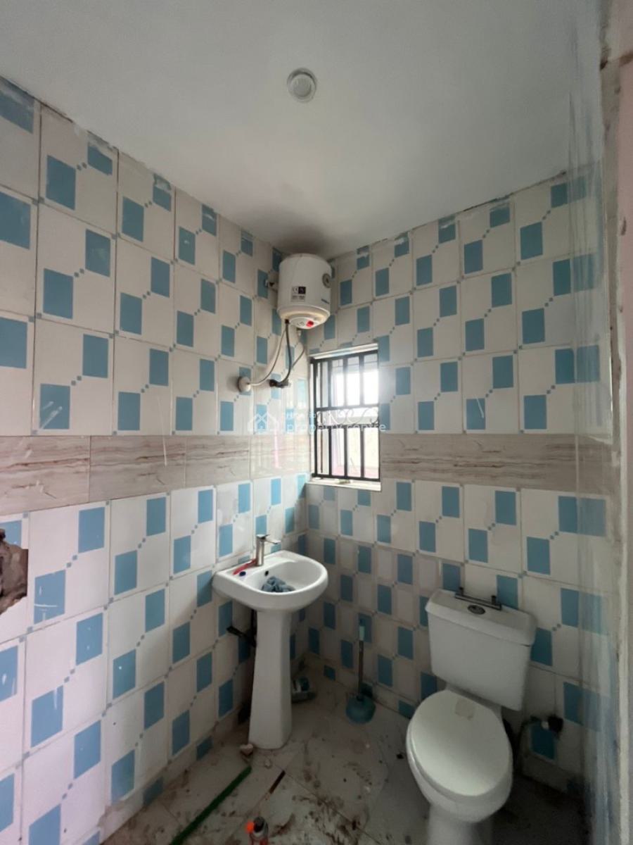 Very Clean 3 Bedroom Apartment Available, Thomas Estate, Ajah, Lagos, Flat / Apartment for Rent