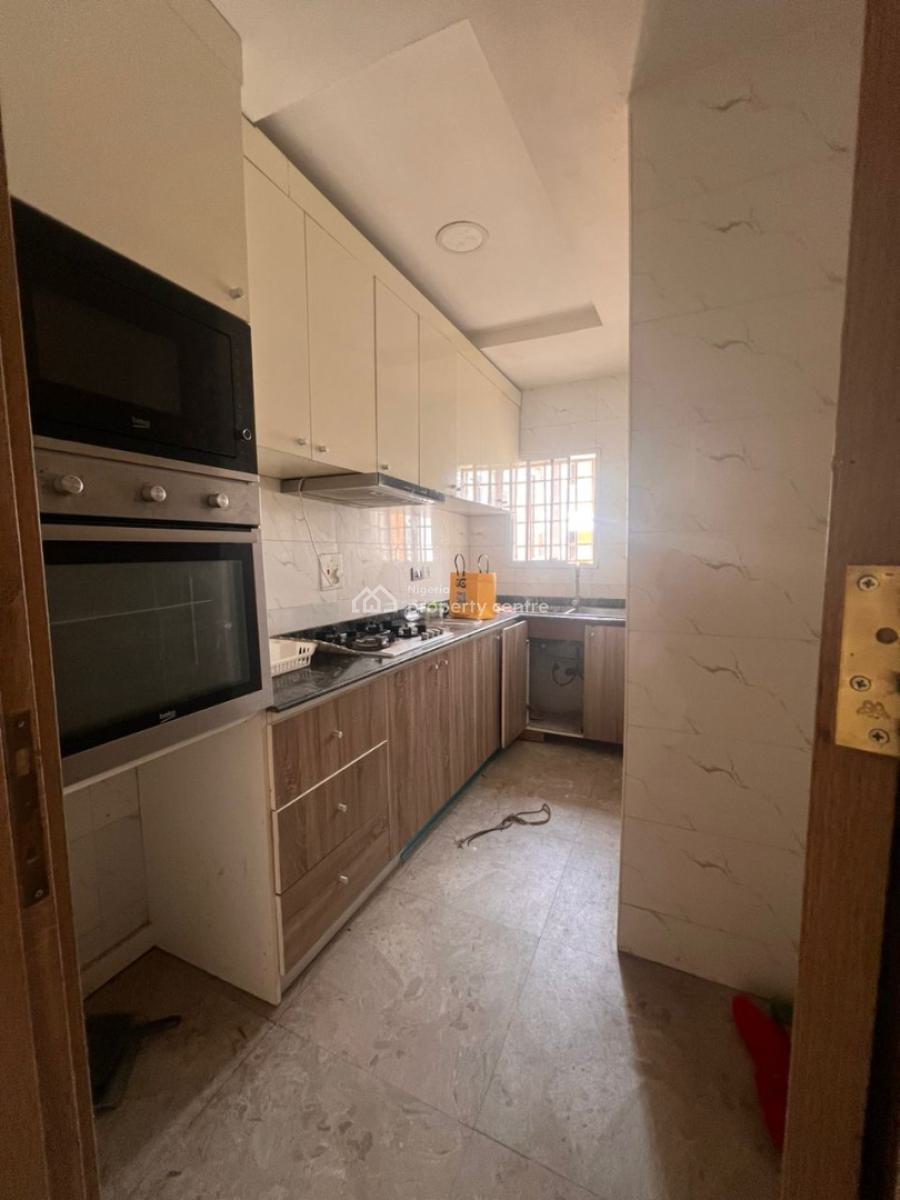 a Very Good Spacious 2-bedroom Flat, Katampe District, Katampe, Abuja, Flat / Apartment for Rent