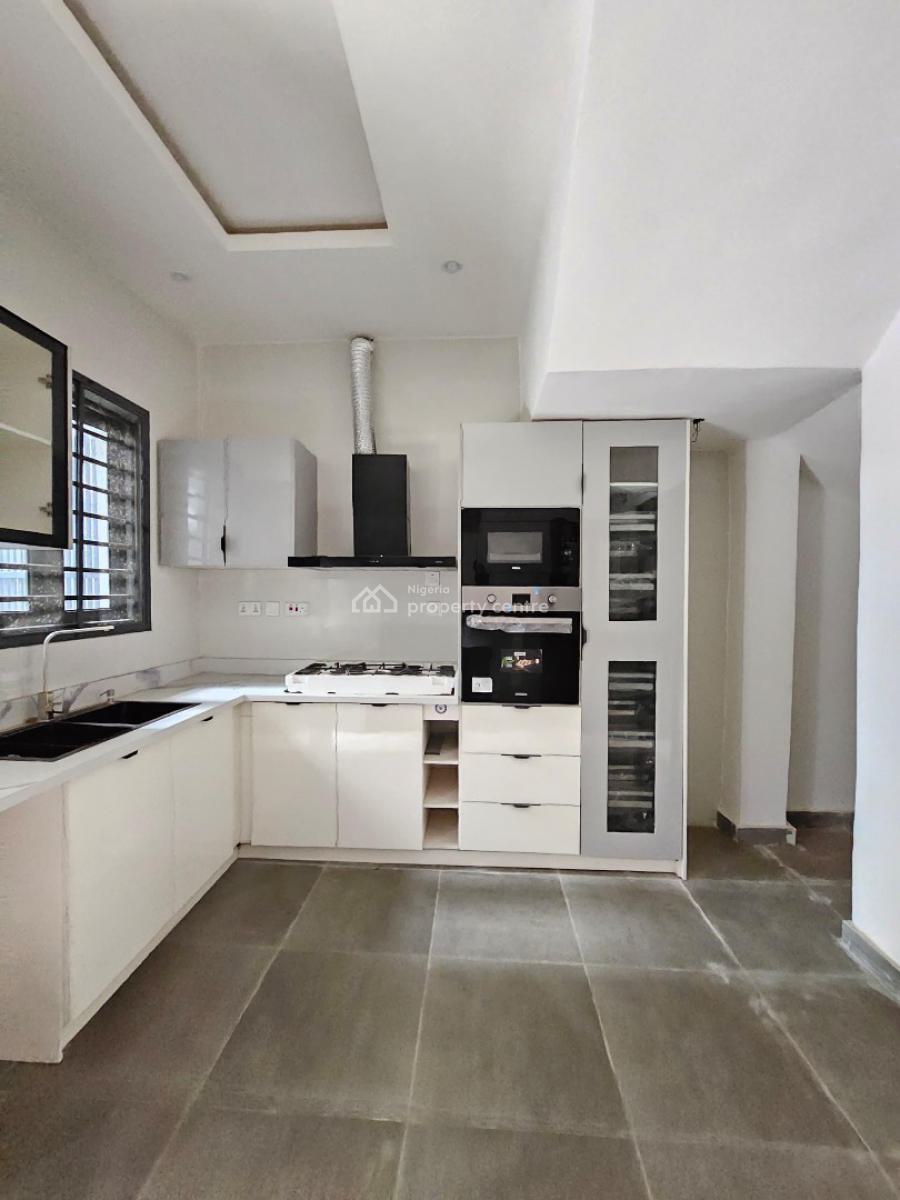 Well-built Spacious Luxury 4 Bedroom Terrace Duplex, Ikate Elegushi, Lekki, Lagos, Terraced Duplex for Sale