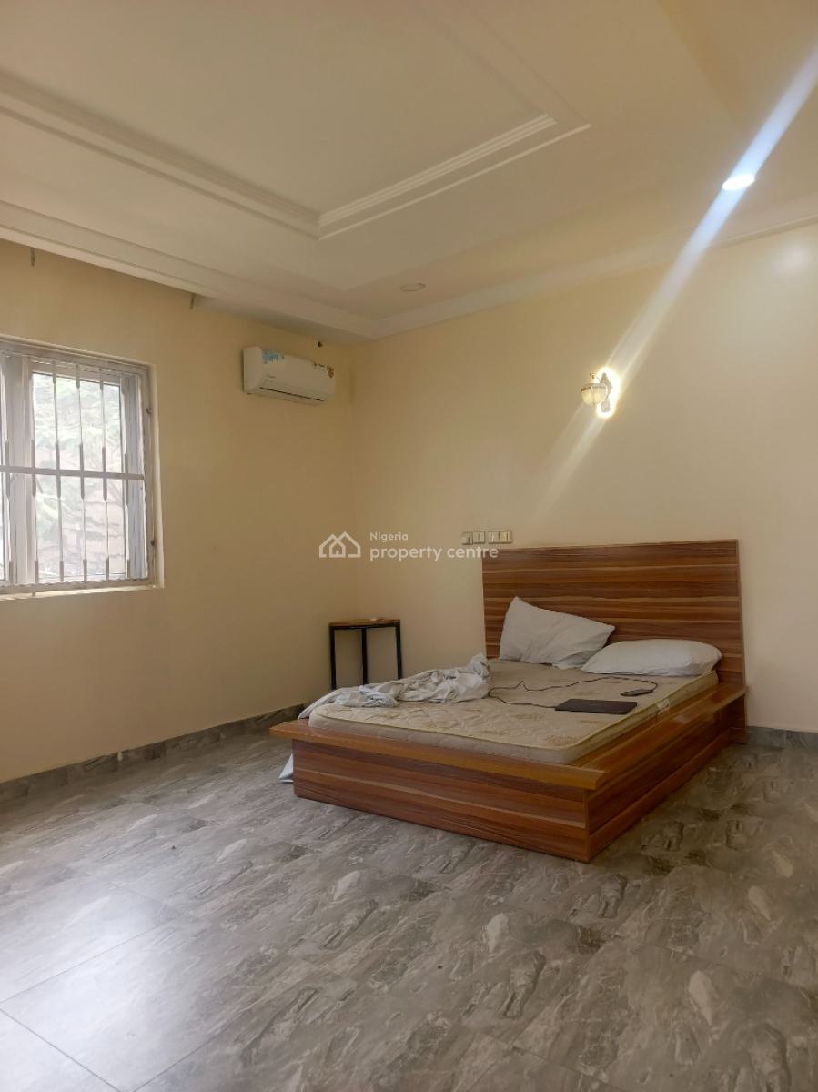 Spacious 2 Bedroom Apartment with a Bq, Asokoro District, Abuja, Flat / Apartment for Rent
