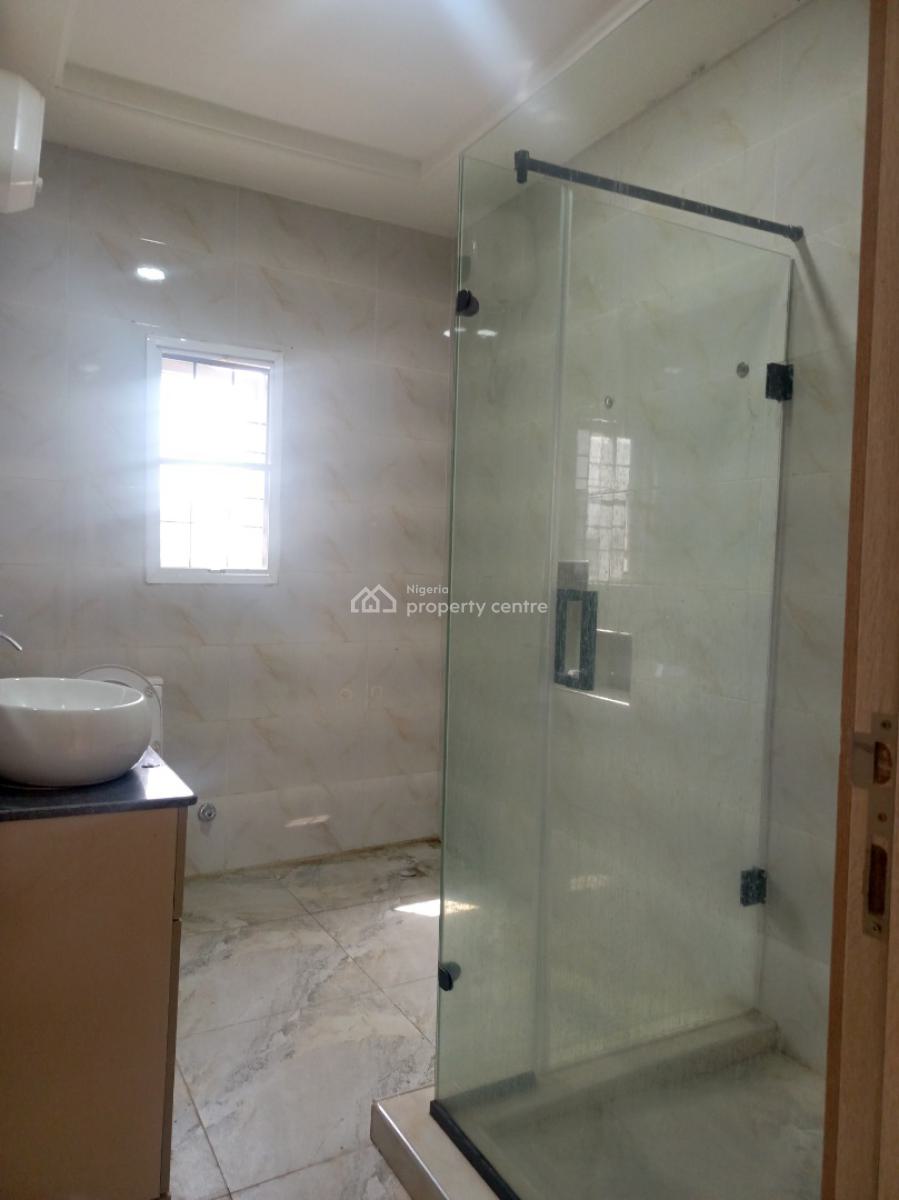 4 Bedroom Terrace Duplex with a Bq Attached Tastefully Finished, Guzape District, Abuja, House for Rent