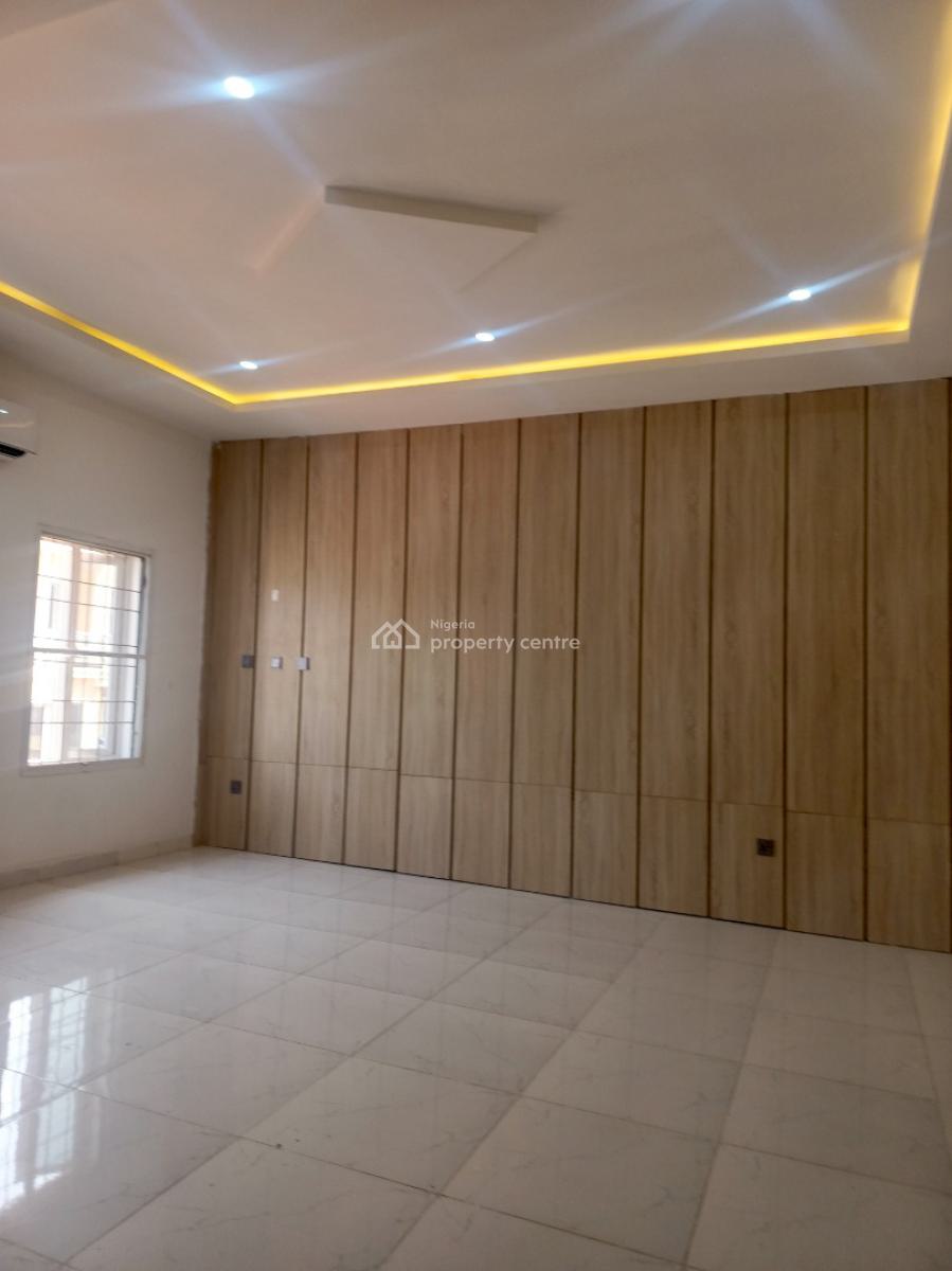 4 Bedroom Terrace Duplex with a Bq Attached Tastefully Finished, Guzape District, Abuja, House for Rent