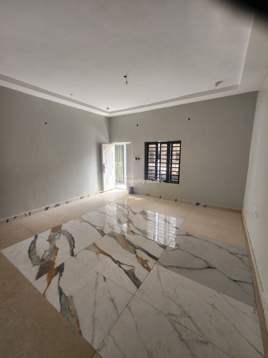 Luxury Three Bedroom Block of Flat, Gwarinpa, Abuja, Flat / Apartment for Rent