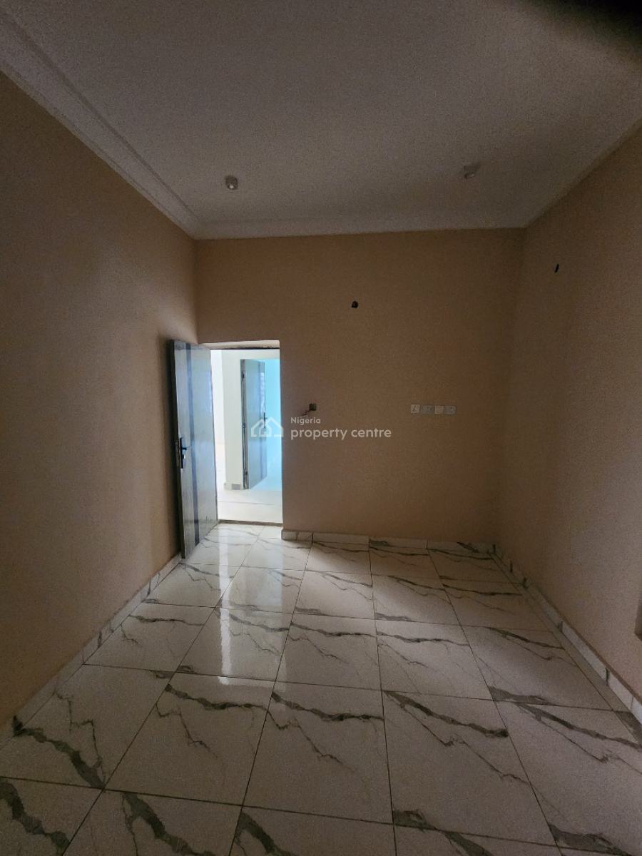 Luxury Three Bedroom Block of Flat, Gwarinpa, Abuja, Flat / Apartment for Rent