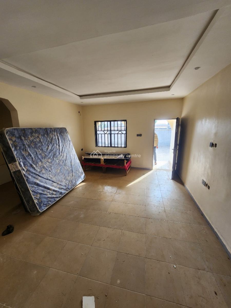 Luxury Two Bedroom Block of Flat, Dawaki, Gwarinpa, Abuja, Flat / Apartment for Rent