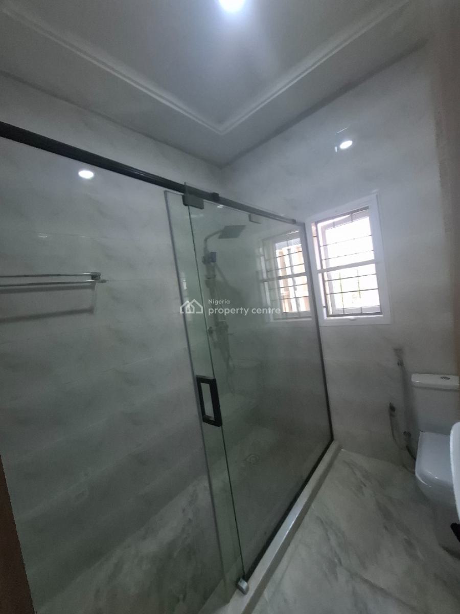 Standard 4 Bedroom Terrace Duplex, Guzape District, Abuja, Terraced Duplex for Rent