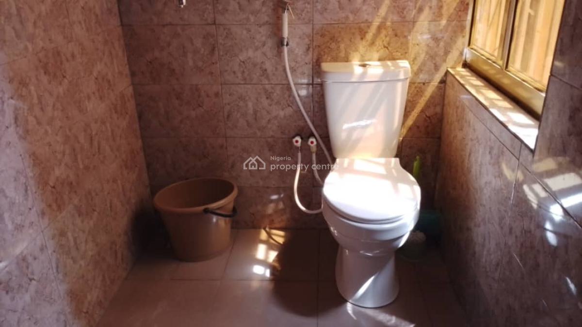 3 Bedroom  Serviced Apartments, Eleyele, Ibadan, Oyo, House Short Let