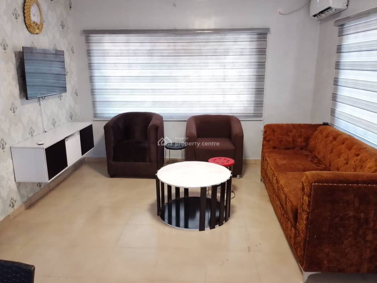 3 Bedroom  Serviced Apartments, Eleyele, Ibadan, Oyo, House Short Let
