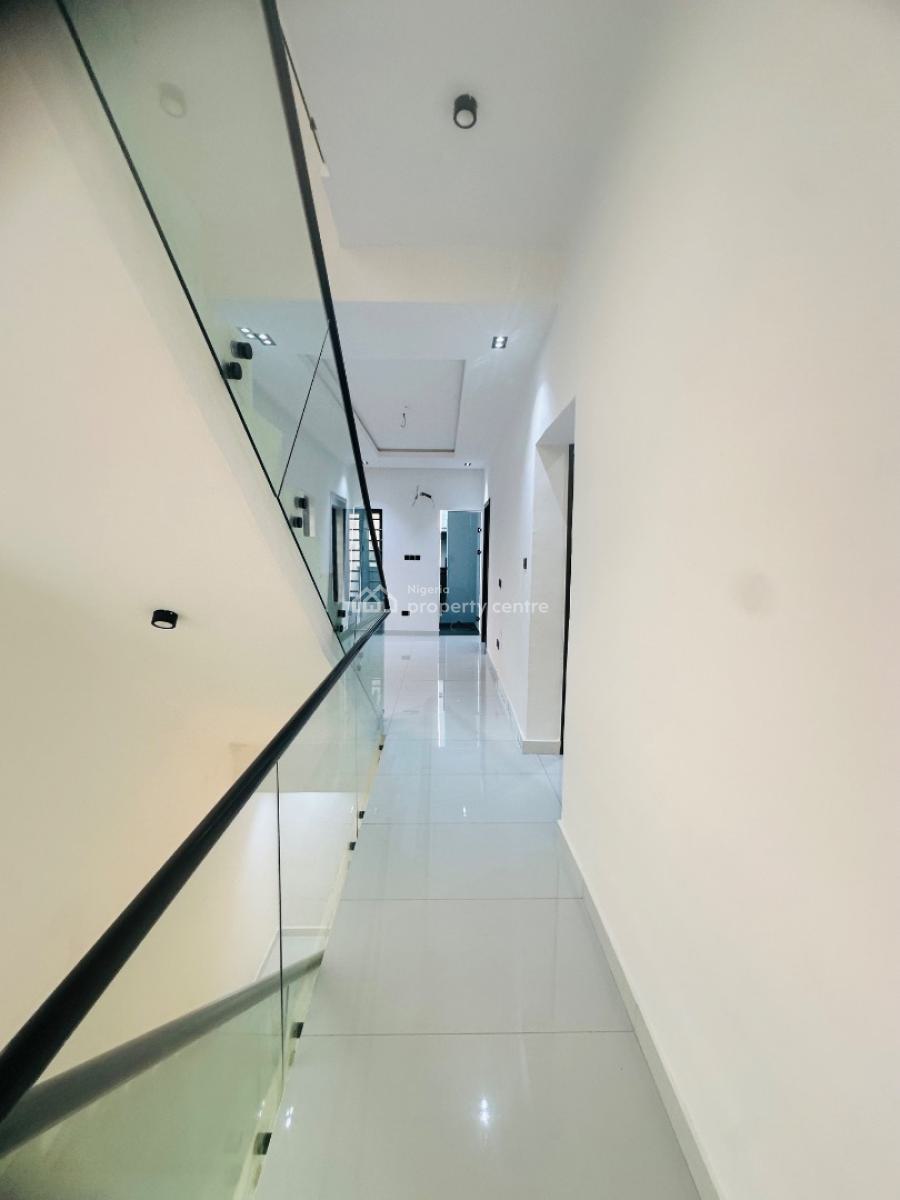 Beautifully Built 5 Bedroom Fully Detached Duplex with Cinema and Bq, Magodo, Lagos, Detached Duplex for Sale