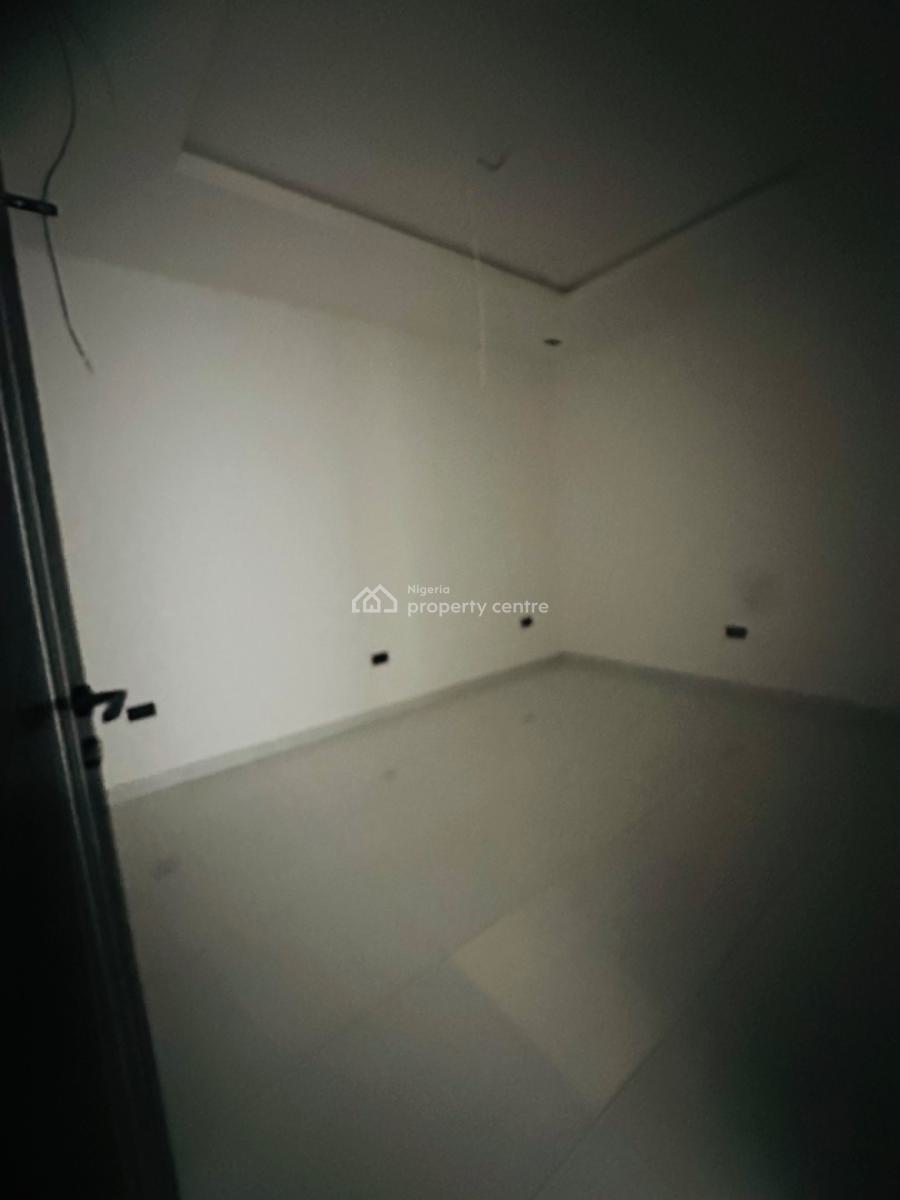 Beautifully Built 5 Bedroom Fully Detached Duplex with Cinema and Bq, Magodo, Lagos, Detached Duplex for Sale