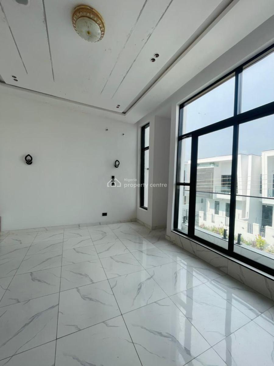 Executive Luxurious 4-bedrooms Deluxe Fully Detached Triplex with Bq, Ajah, Lekki, Lagos, Detached Duplex for Sale