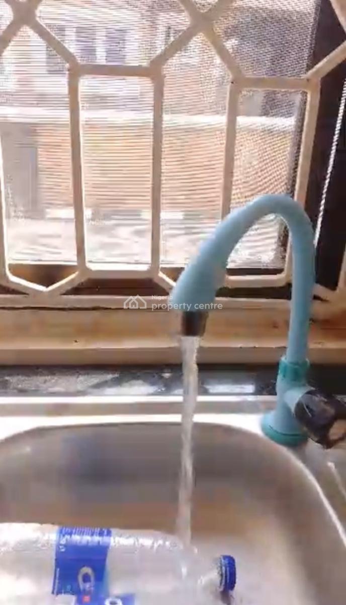 Selfcon Available, Gra, Ikota, Lekki, Lagos, Self Contain (single Rooms) for Rent