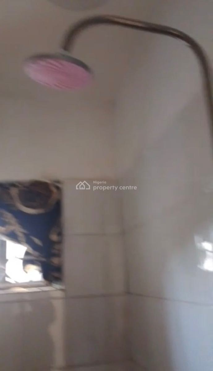 Selfcon Available, Gra, Ikota, Lekki, Lagos, Self Contain (single Rooms) for Rent