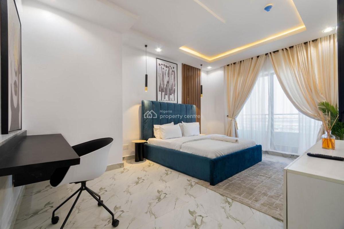 Beautiful 2 Bedroom with Waterfront, Private Cinema, Bathtub and Swimming Pool, Lekki Phase 1, Lekki, Lagos, Flat / Apartment Short Let