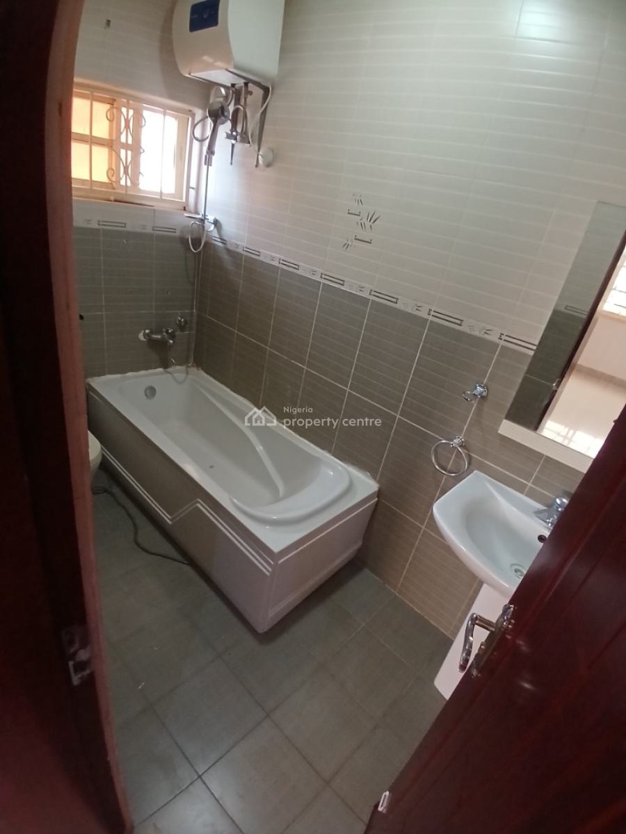 Smart  3 Bedroom Block of Flat, Asokoro Abuja Diplomatic Zone, Asokoro District, Abuja, House for Rent
