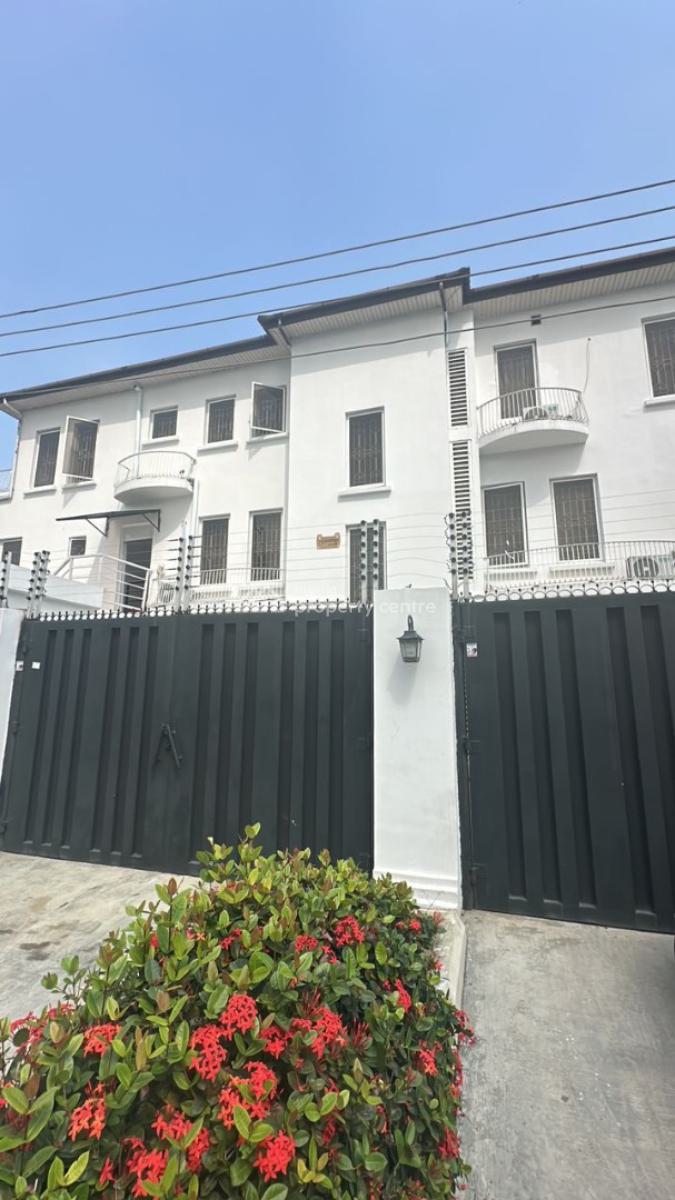 3 Bedroom Apartments (2nd Floor, 2 Units Available), Lekki Phase 1, Lekki, Lagos, Flat / Apartment for Rent