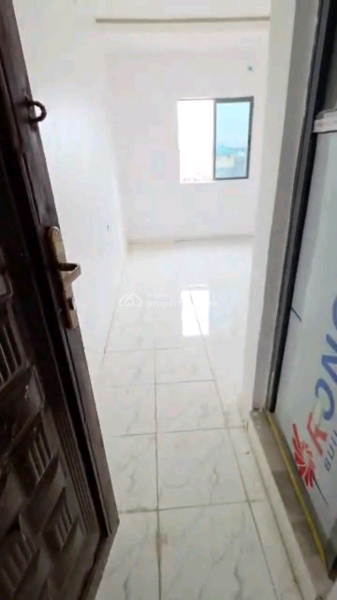 Executive, Very Decent, Standard Nice Already Painted Miniflat, Spacious, Ige Street, Palmgrove, Shomolu, Lagos, Mini Flat (room and Parlour) for Rent